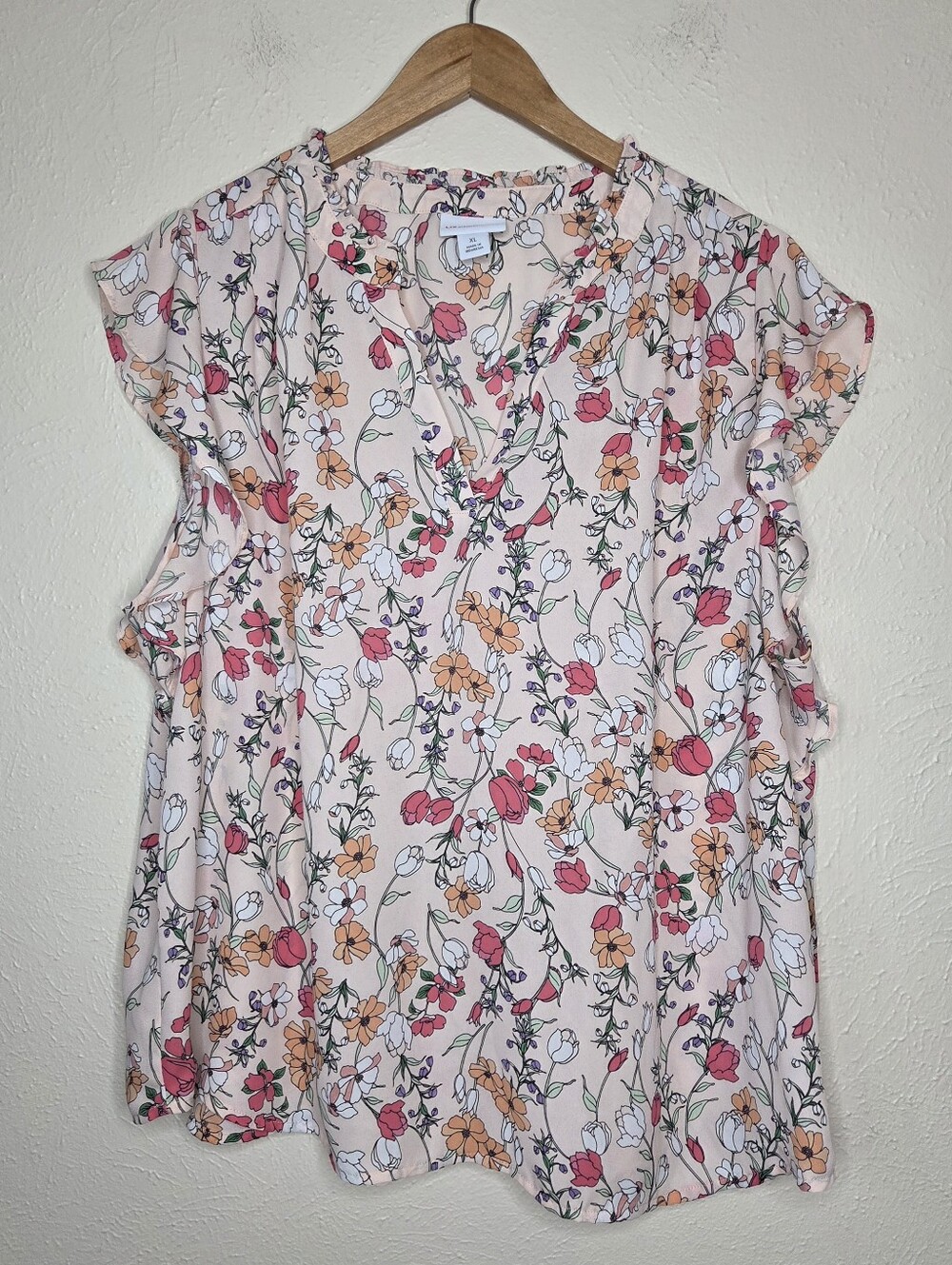 Liz Claiborne Floral Flutter Sleeve Blouse XL Pink Botanical Print Top Romantic - Picture 1 of 7